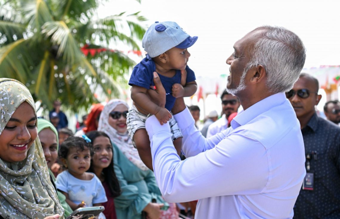 ގިނަ ދަރިން ހޯދާ ފަރާތްތަކަށް ބޮޑު ޢާމްދަނީއެއް