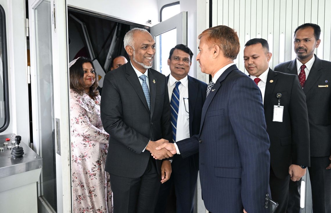 ރަސްމީ ދަތުރުފުޅެއްގައި ރައީސުލްޖުމްހޫރިއްޔާ ބަނގްލަދޭޝްއަށް ވަޑައިގެންފި