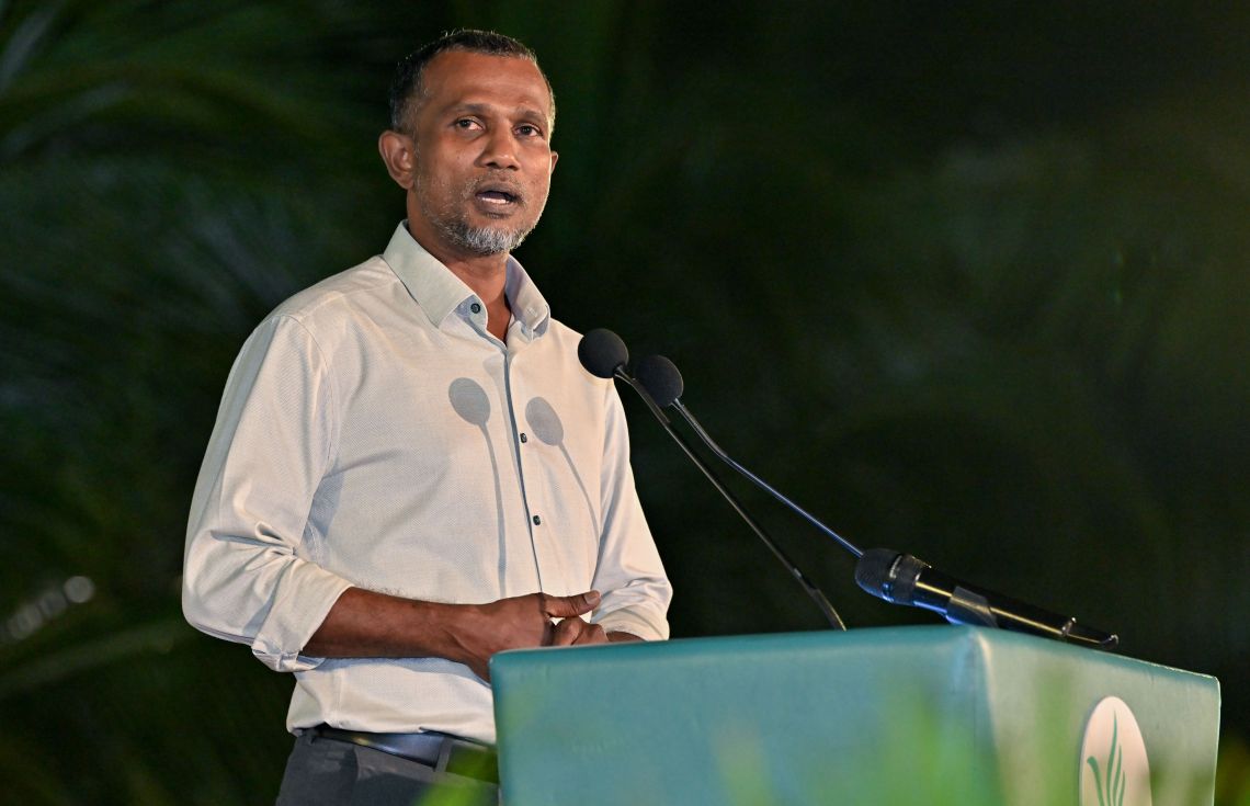 "ރަށްރަށަށް ރައީސް ވަޑައިގަތީ އިންތިހާބެއް ބޯމަތީގައި އޮވެގެނެއްނޫން"