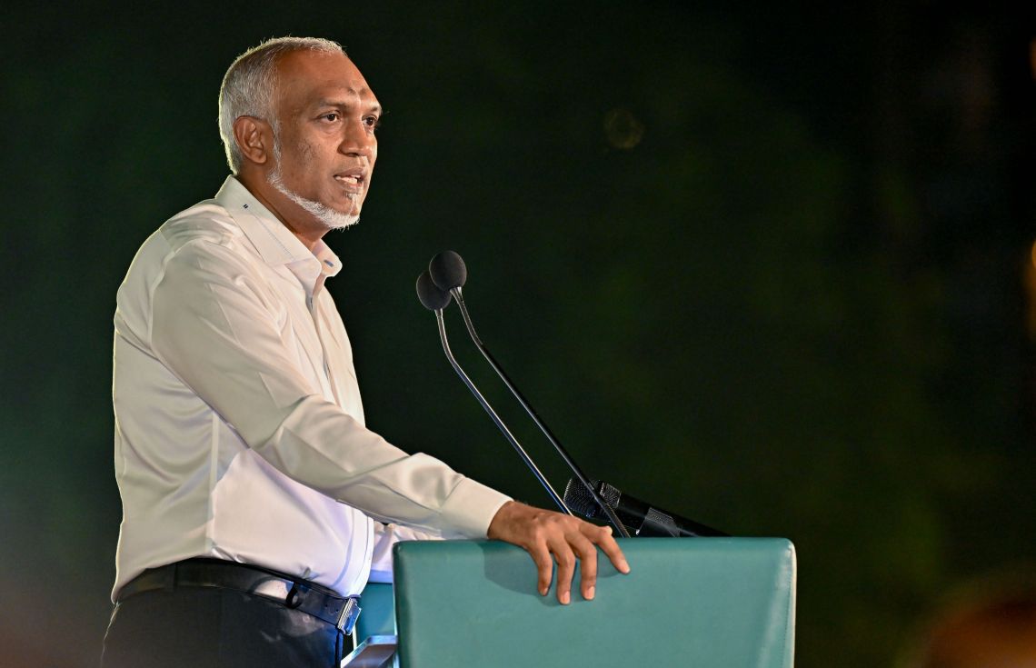 "ބިން ހަވާލުނުކޮށްގެން ރަށްރަށުގެ މަޝްރޫއުތަށް ނުފެށި އެބަހުރި"