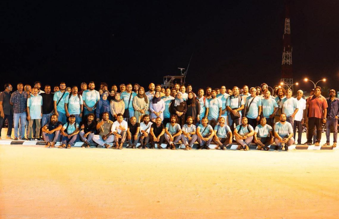 އިދިކޮޅު ހައެތިން ބަލިކުރުމަށް ޓީމް ޔޫކޭ ކޮމަލާފުށްޓަށް!