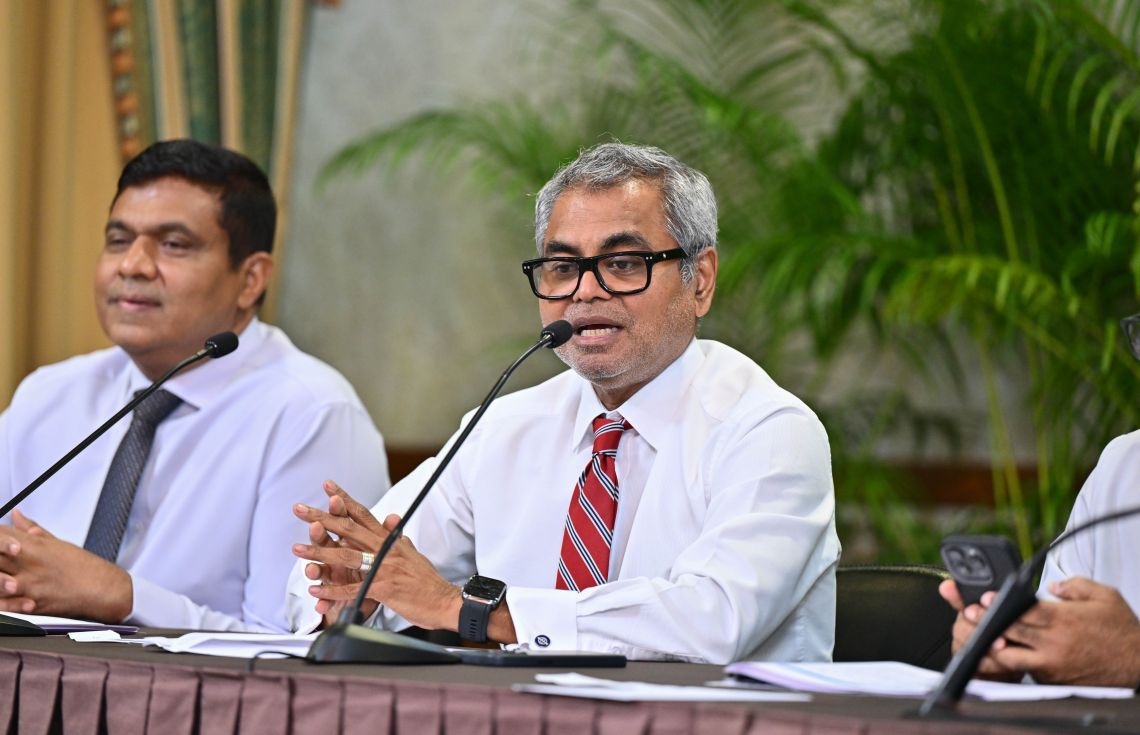 ހާހަކަށް ވުރެ ގިނަ ފަތުރުވެރިންނަށް ސަރުކާރުން އެހީތެރިކަން