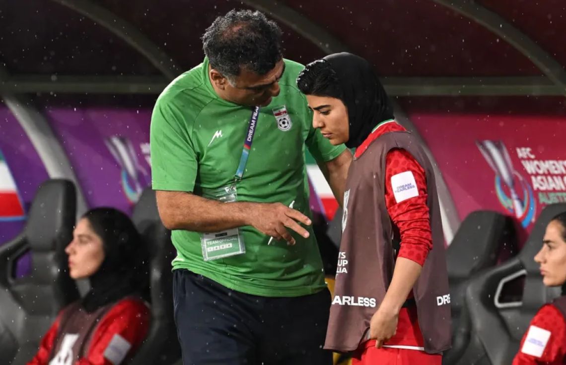 އީރާނުގެ އިތުރު 3ކުޅުންތެރިޔަކު އަނބުރާ ގައުމަށްދާން ނިންމައިފި