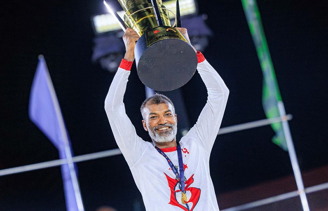 ބައިބަލާގެ އެންމެ ފުރިހަމަ އޯލްރައުންޑަރު ރިންގާ ދުރަށް