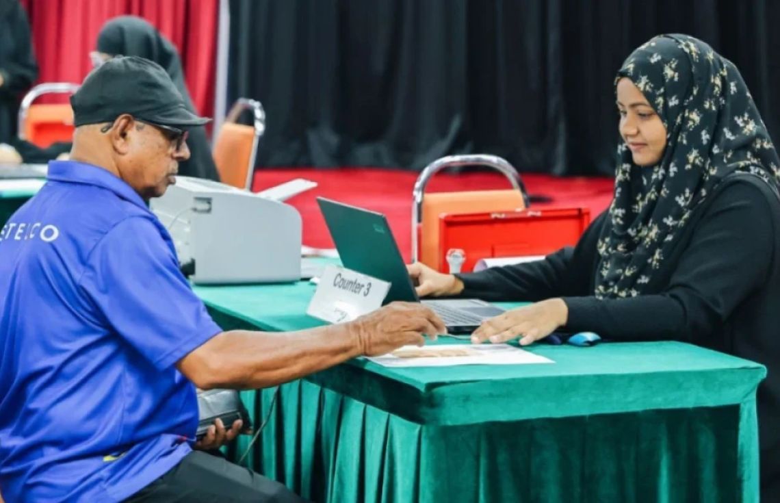 ފިތުރު ޒަކާތުގެ ގޮތުގައި ބޮލަކަށް 6,000 ރުފިޔާ