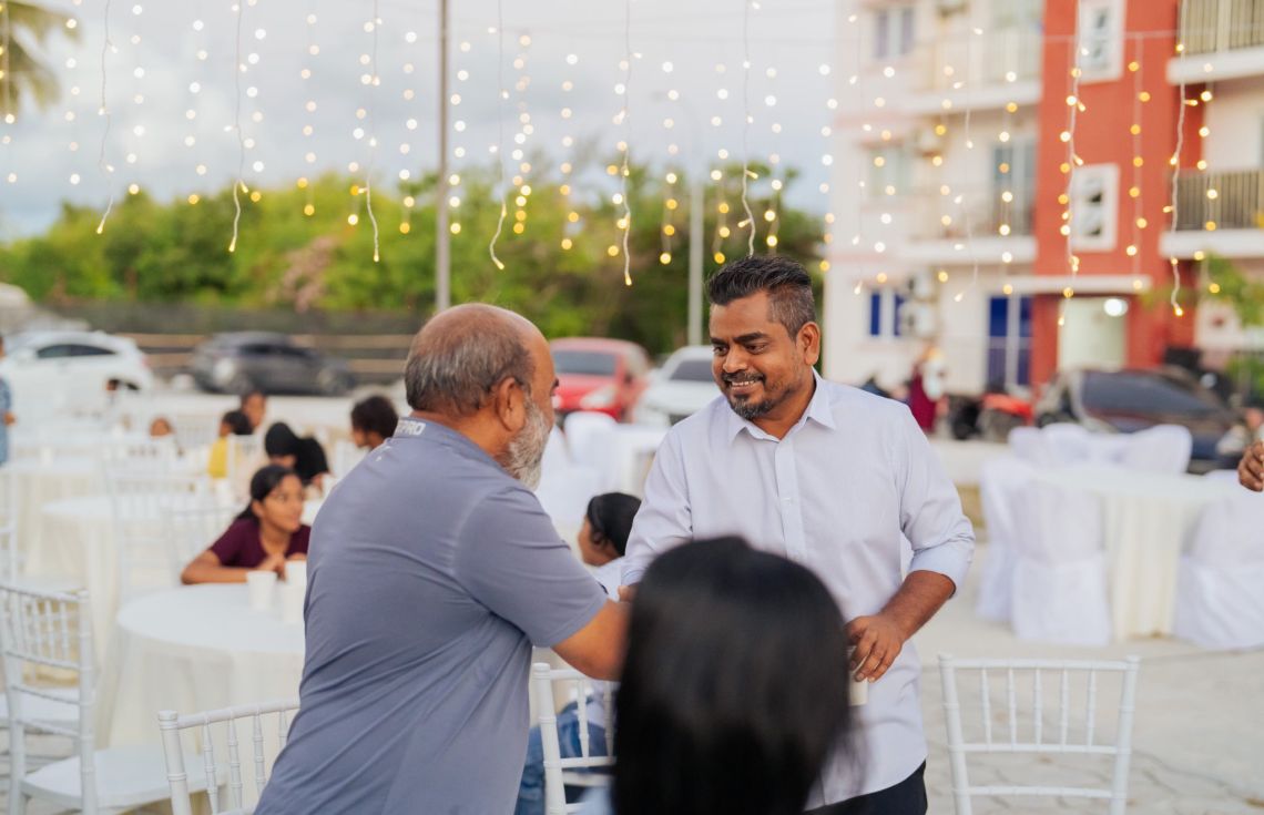 "ހިތަދޫ ފްލެޓްތަކުގެ މައްސަލަތަކަށް ދާއިމީ ހައްލެއް ހޯދައިދޭނަން"