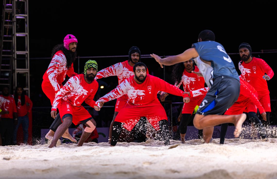 ފަސޭހަ މޮޅަކާއެކު 4ޓީމެއް 3 ވަނަ ބުރަށް