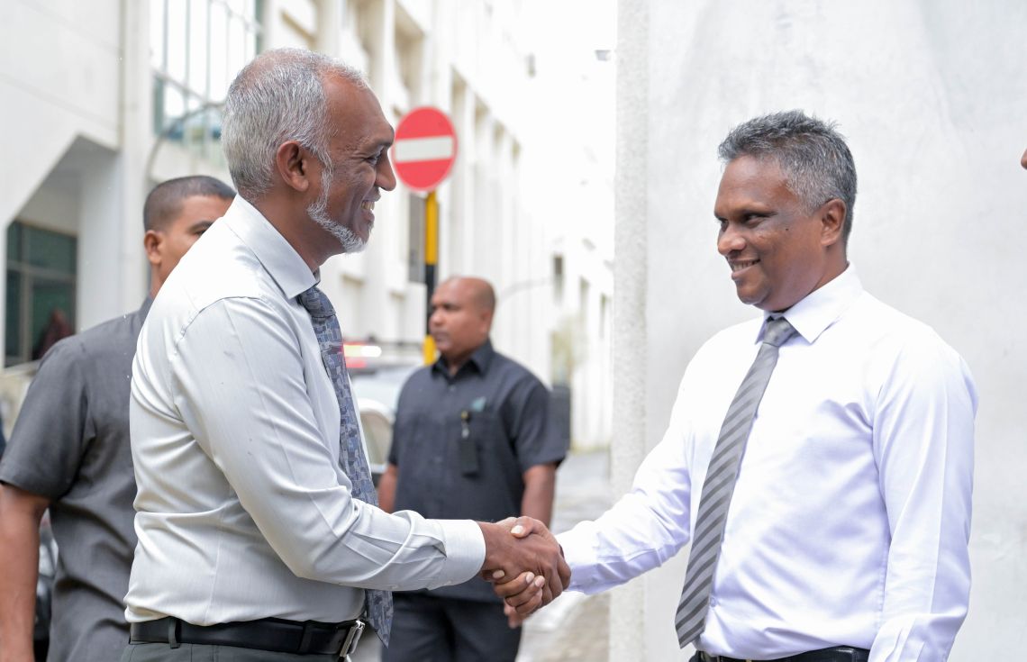 މޭޔަރަށް ދިން ހަމަލާ ރައީސް ކުށްވެރިކުރައްވައިފި