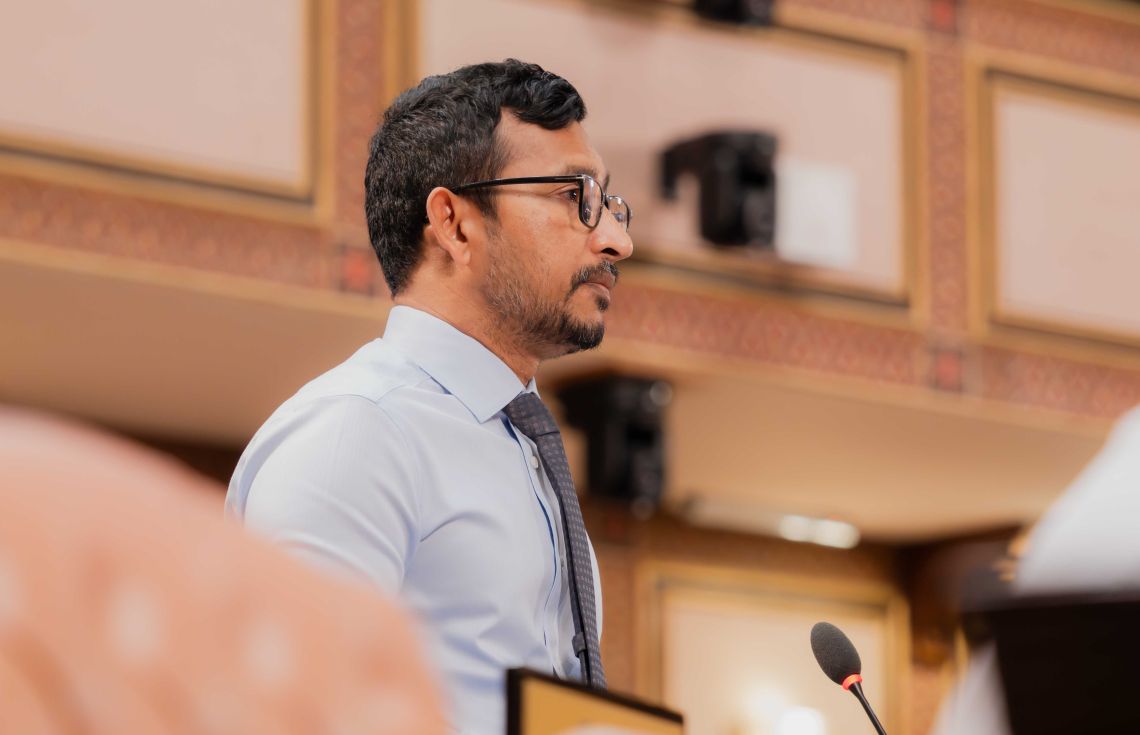 "ޕީޕީއެމުން އޭރު މުޒާހަރާކުރީ ރައީސް ޔާމީންގެ އޯޑަރަށް"