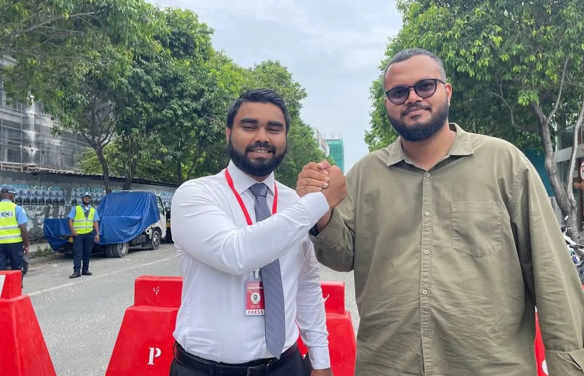 ޝަހުޒާން އާއި ލީވާން ކޯޓުގެ ހުރުމަތް ކެނޑުމުން
