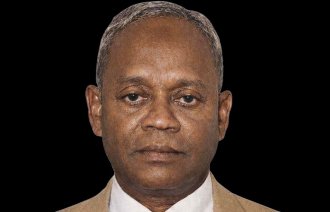 ޚިދުމަތްތެރި ފާރޫޤު އަވަހާރަވުމާއި ގުޅިގެން ރައީސްގެ ތައުޒިއާ