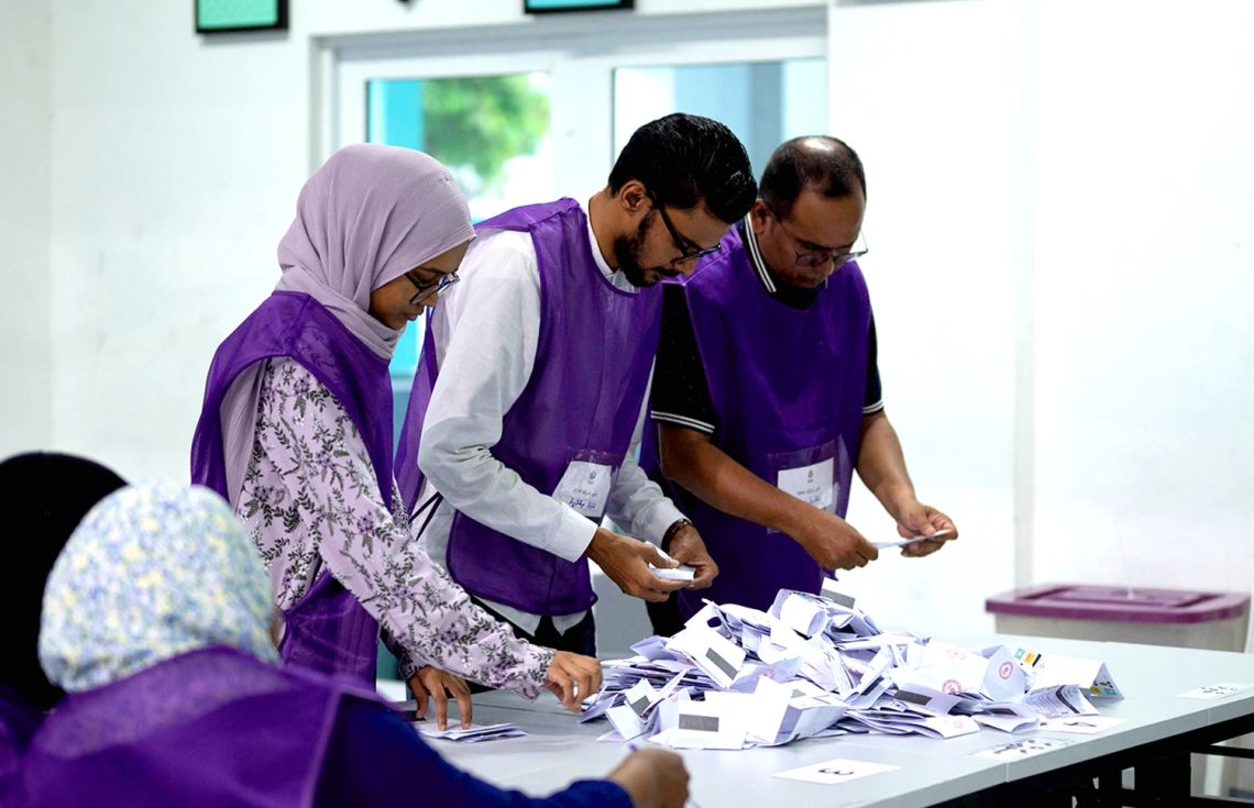 ހިތަދޫ އުތުރު ދާއިރާގެ ބައި-އިލެކްޝަންގެ ވޯޓުލުން މާދަމާ!