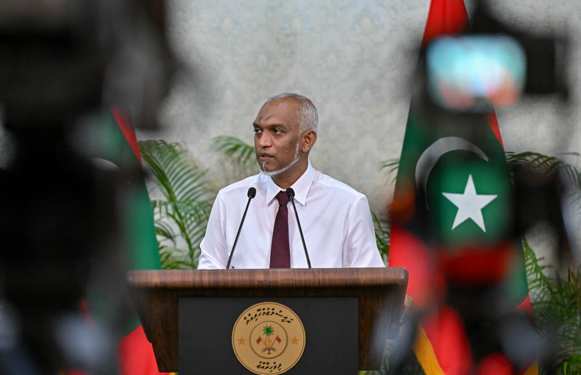 ކަނޑުތައް ހޫނުވެ ފަރުތައް ހުދުވަމުންދާތީ، އަވަސް ފިޔަވަޅުތަކެއް އެޅުމަށް ރައީސް ގޮވާލައްވައިފި