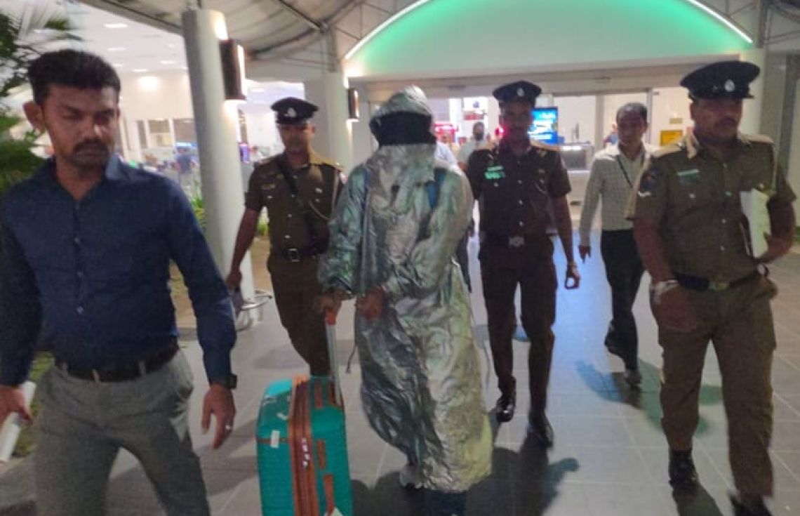 ރާއްޖެއިން ލަންކާއާއި ހަވާލުކުރީ ވަކީލު މަރައިލި މީހުން ތިބި ވެހިކަލުގެ ޑުރައިވަރު