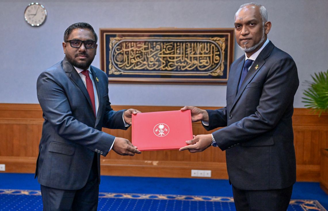 ވަޒީފާއާބެހޭ ޓްރައިބިއުނަލުގެ ރައީސްކަމުގެ މަގާމަށް އަލްއުސްތާޛު އަމްޖަދު މުސްތަފާ އައްޔަނުކުރައްވައިފި