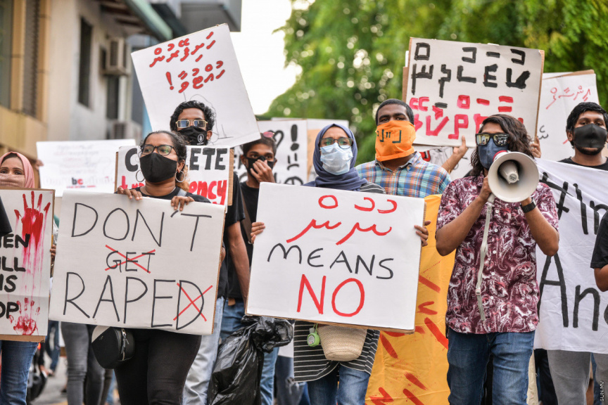 ކުޑަކުއްޖަކާ ބެހުނު މީހަކު 12 އަހަރަށް ޖަލަށް ލައިފި