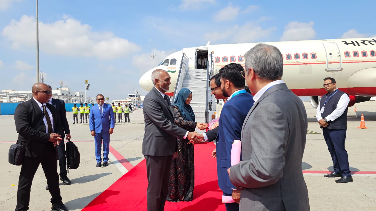 ރައީސް ބެންގަލޫރުގައި، ދަތުރުފުޅުތަކުން ކުރިމަގަށް އުޖާލާކަން