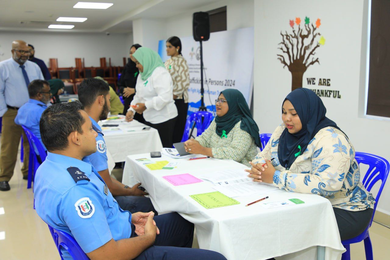 ފުލުހުން ނަފްސާނީ ދުޅަހެޔޮކަމުގެ ދުވަސް ފާހަގަކޮށްފި