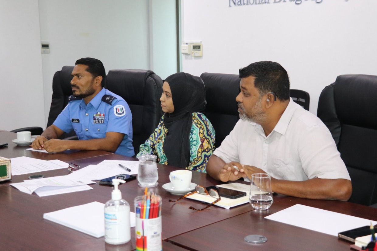 ޑްރަގް ފަރުވާ ނުހޯދާ މީހުންނަށް ފިޔަވަޅު އަޅަނީ