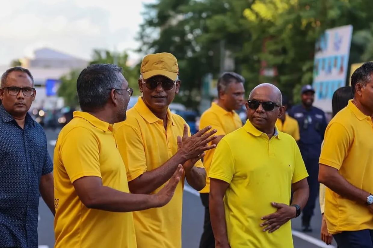 ކުރީގެ ސަރުކާރުން ދައުލަތުގެ ޚަޒާނާ ހުސްކުރި ގޮތް