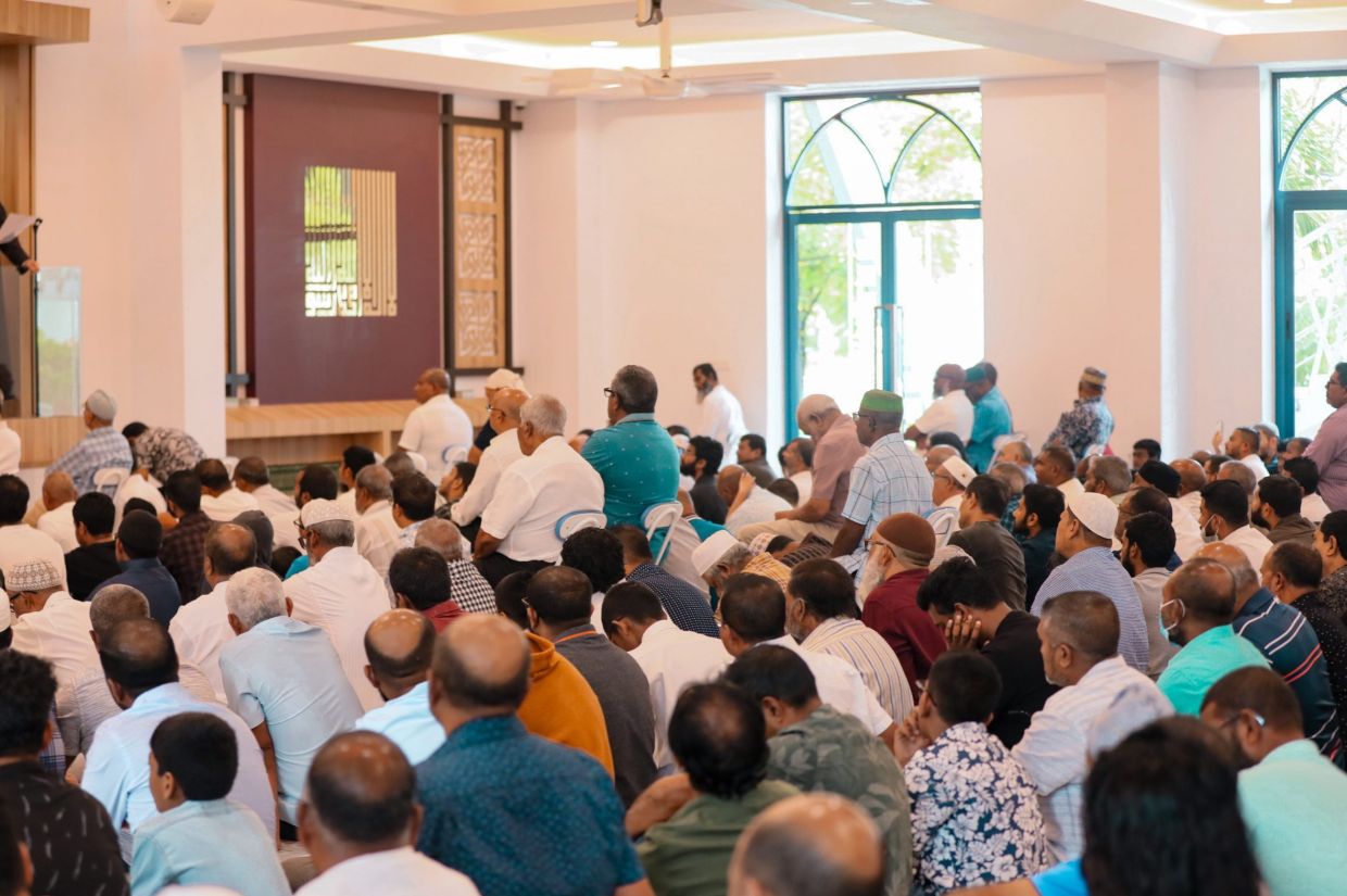 އަނބިދަރީންނަށް ރިޒްޤު ތަނަވަސްކޮށްދިނުމަކީ ޖިހާދުކުރުން ފަދަ ކަމެއް