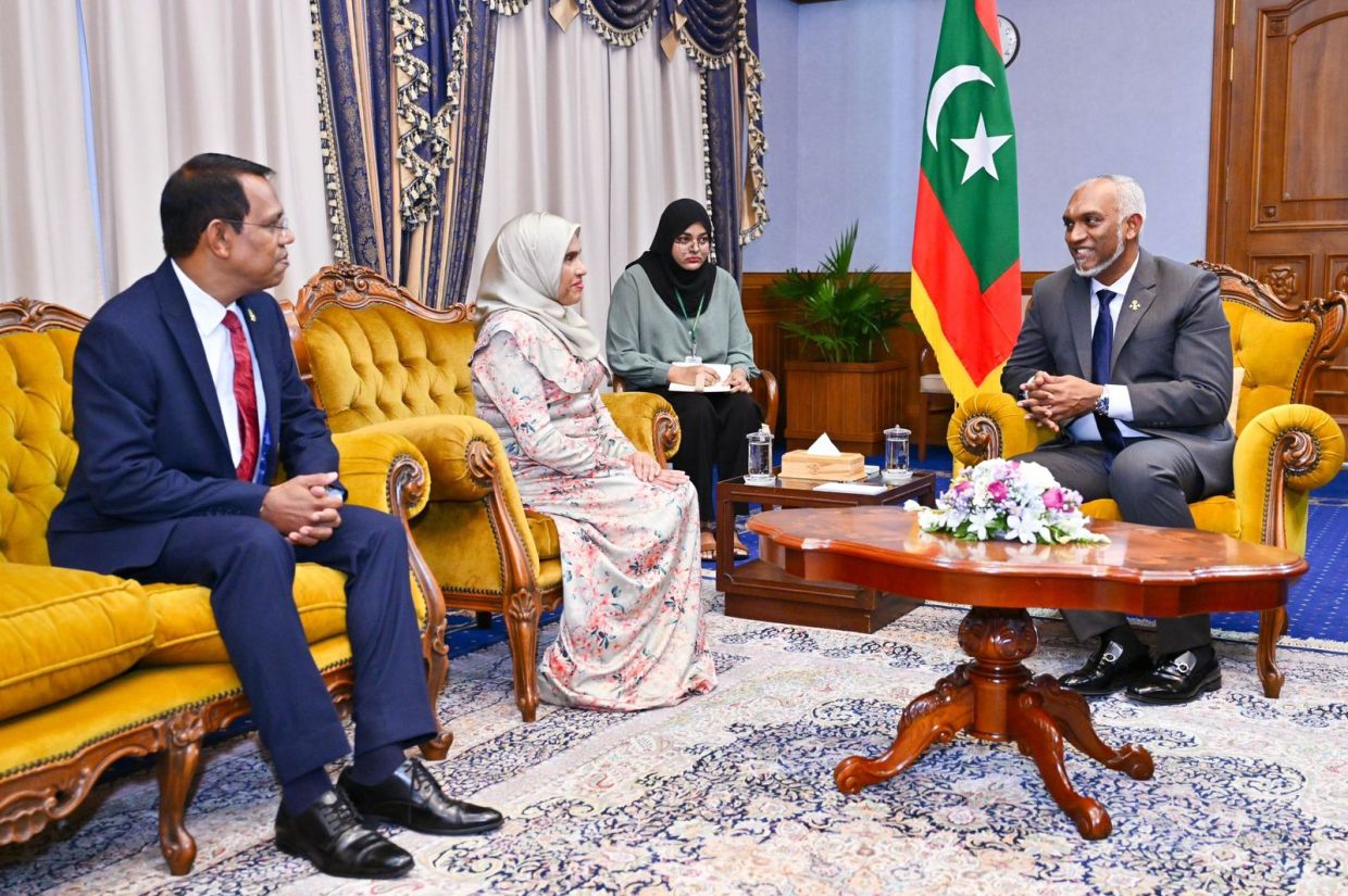 އިންޑިއާއާއި ސަޢުދީއަށް ސަފީރުން ޢައްޔަންކުރައްވައިފި