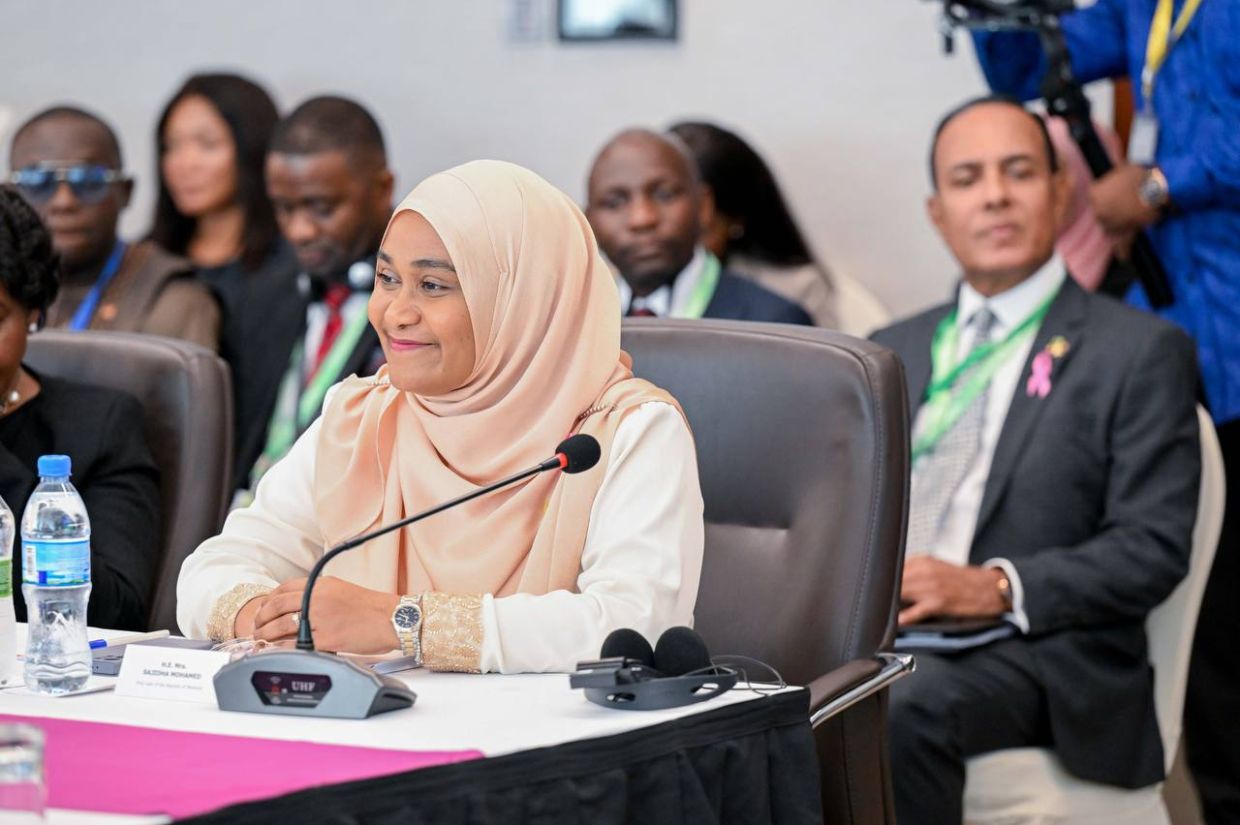 ގައިންގަޔަށް ނާރާ ބަލިތައް ޙައްލުކުރާނަން: ފަސްޓްލޭޑީ