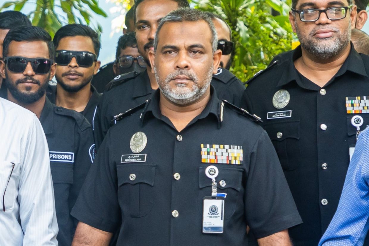 ޕްރިޒަންސްގެ އެސިސްޓަންޓް ކޮމިޝަނަރ އާސިފް ސަސްޕެންޑްކޮށްފި