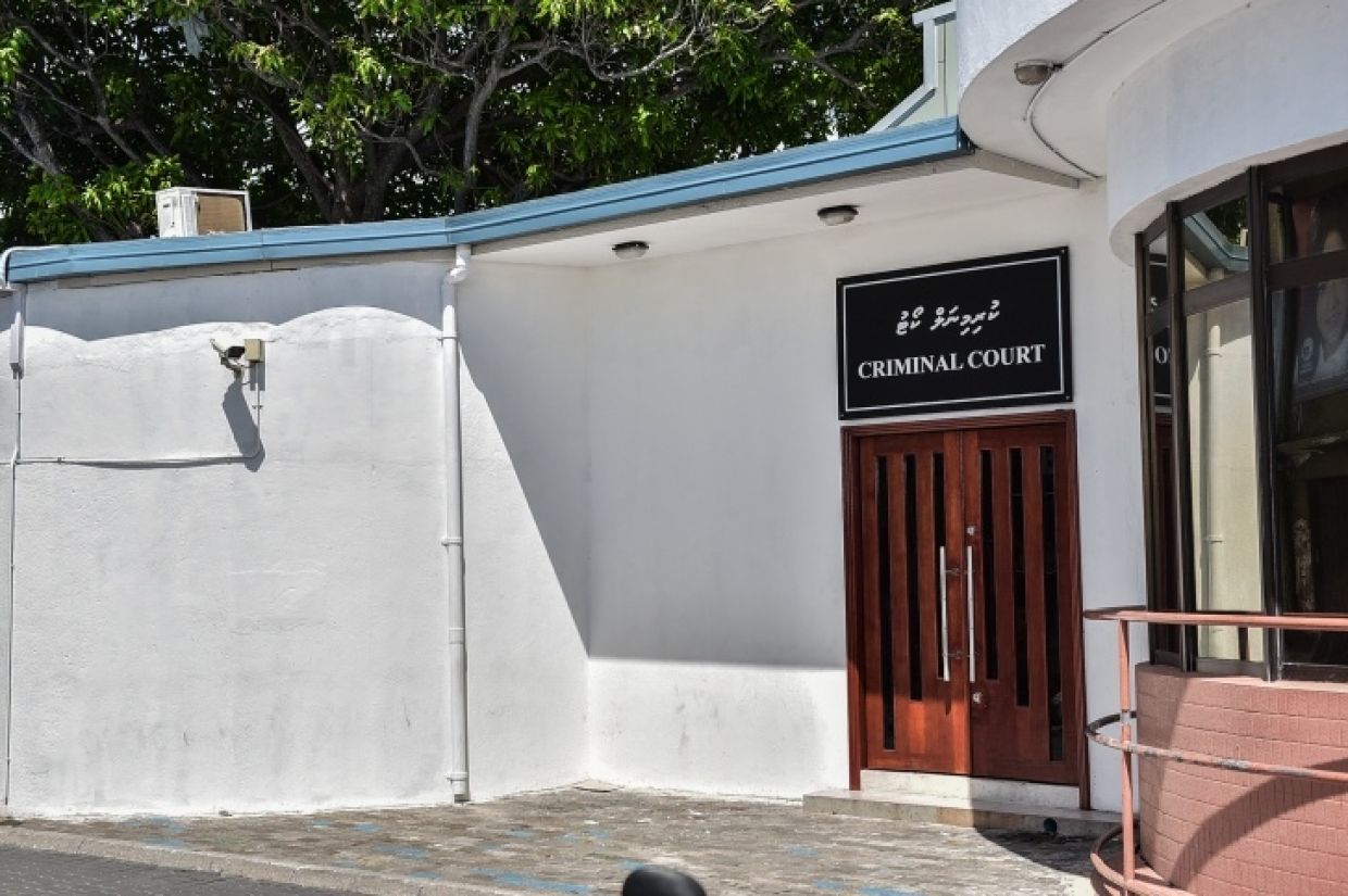 ގޭންގު މާރާމާރީ ހިންގި ހަތަރު ޒުވާނުން ބަންދުކޮށްފި