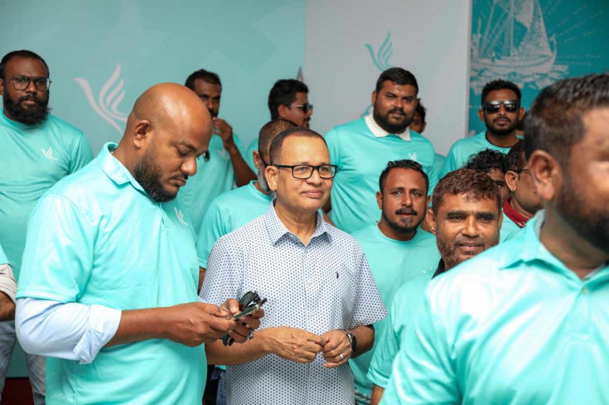 ޕީއެންސީ ޙަރަކާތް ނޮވެމްބަރު 11 އާއި ހަމަޔަށް