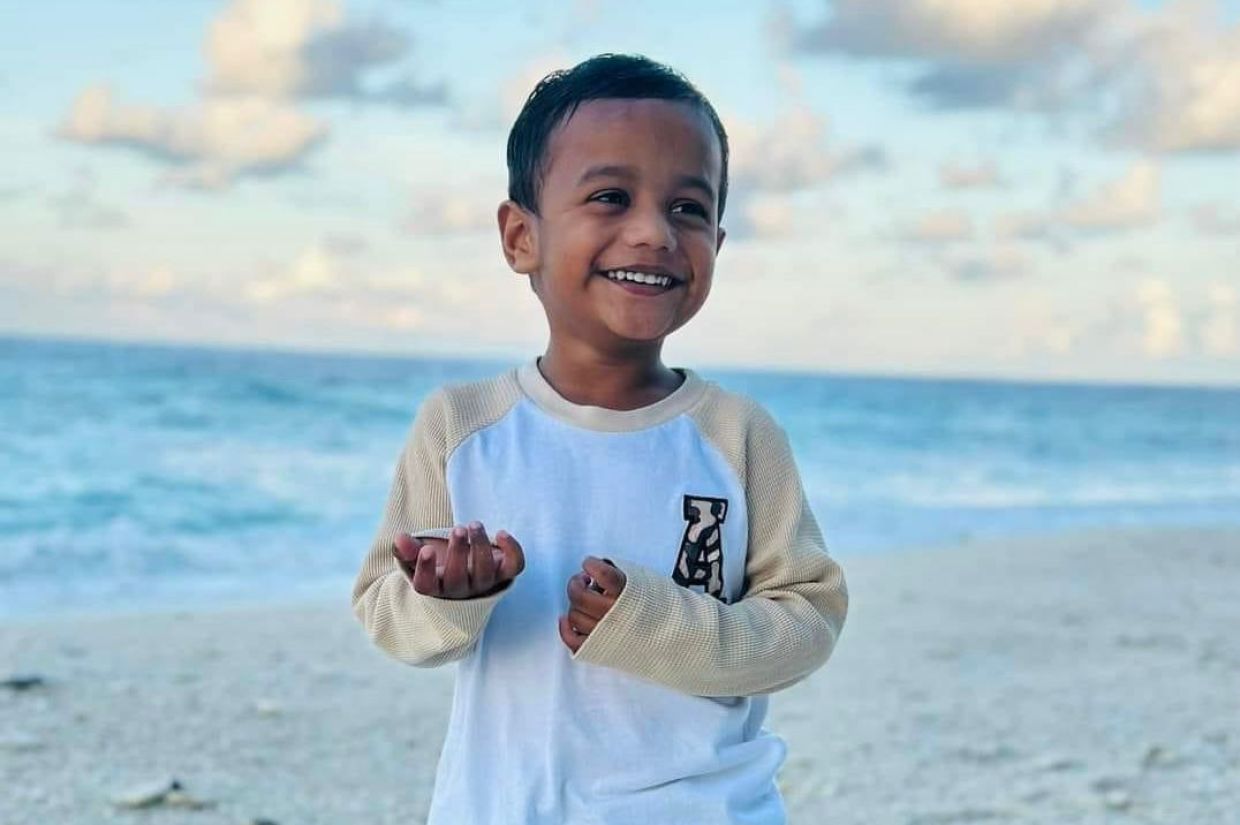 ފުވައްމުލަކުން ގެއްލިގެން ހޯދަމުން އައި ކުއްޖާ ފެނިއްޖެ