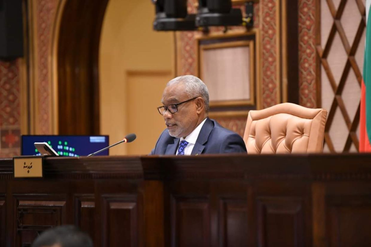 ބަޖެޓު ބަހުސް މާދަމާއަށް އިތުރުކޮށްފި