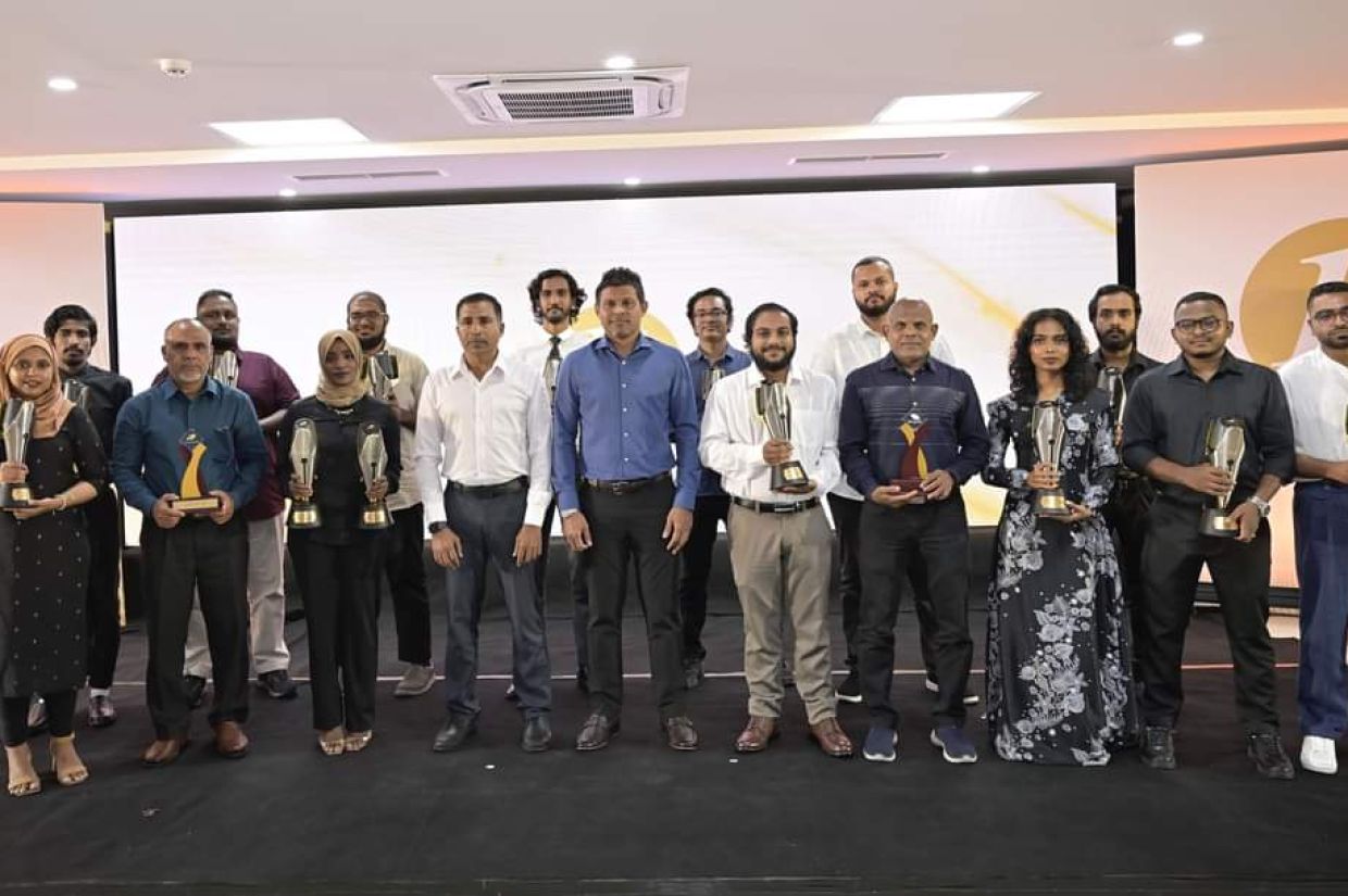 މީޑިއާ ކައުންސިލާއި ބްރޯޑްކޮމް އެއްކޮށްލުމުގެ ބިލް މަޖިލީހަށް