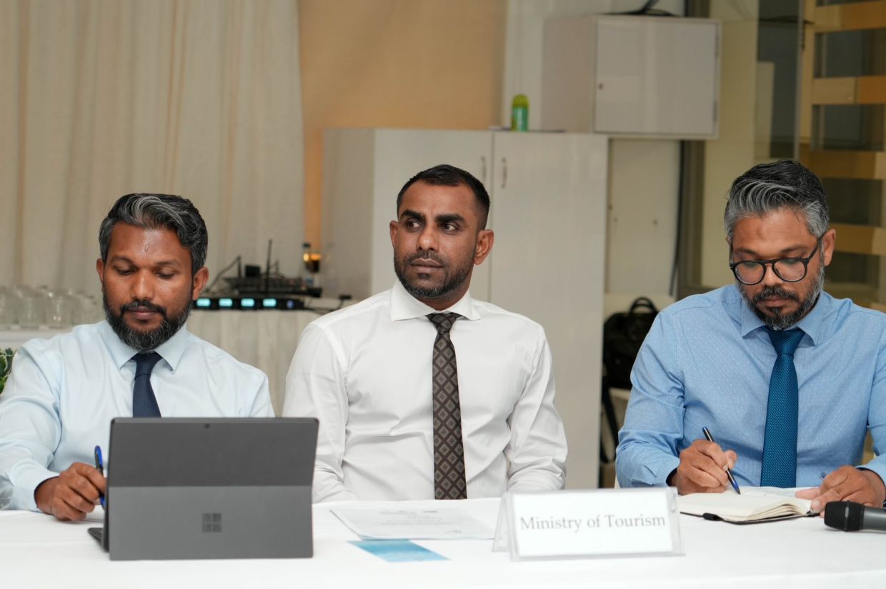 ރަސްދޫގައި ޓޫރިސްޓު މަރުވި ކުންފުނީގެ ލައިސަންސް ހަމަވެފައި