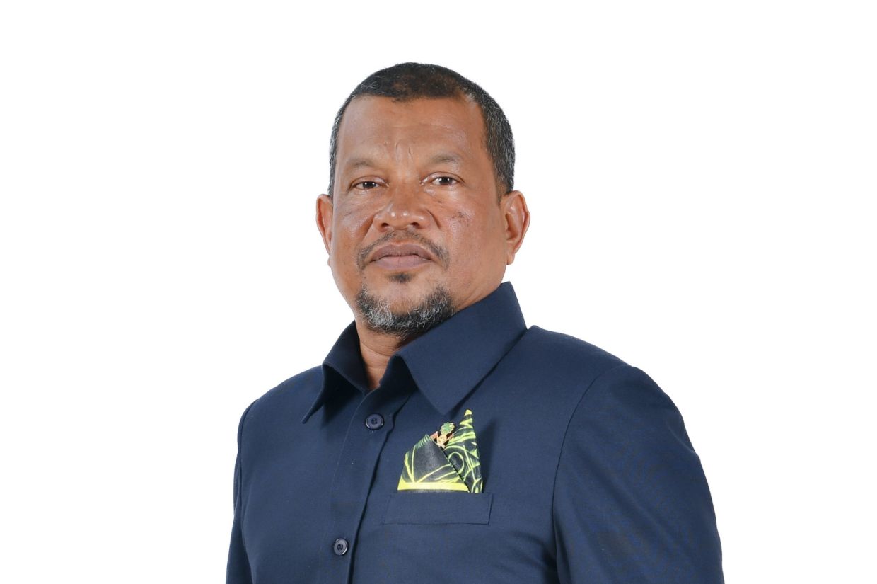 ހުވަޔާއި ޚިލާފުވެ ޤައުމާއި ރައްޔިތުންނަށް ޣައްދާރުވެއްޖެ
