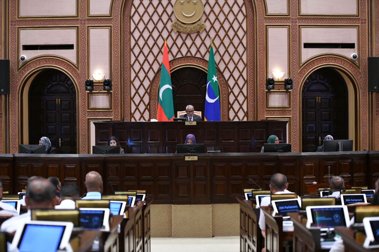 ޕާޓީ ބަދަލުކުރުމުން ގޮނޑި ގެއްލޭ އިސްލާހު ދިރާސާކުރަނީ