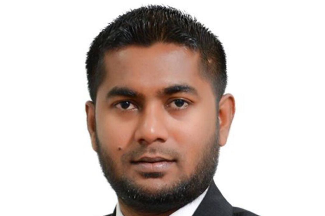 އޭސީސީގެ ޑެޕިއުޓީ ޑިރެކްޓަރ ސަސްޕެންޑްކޮށްފި