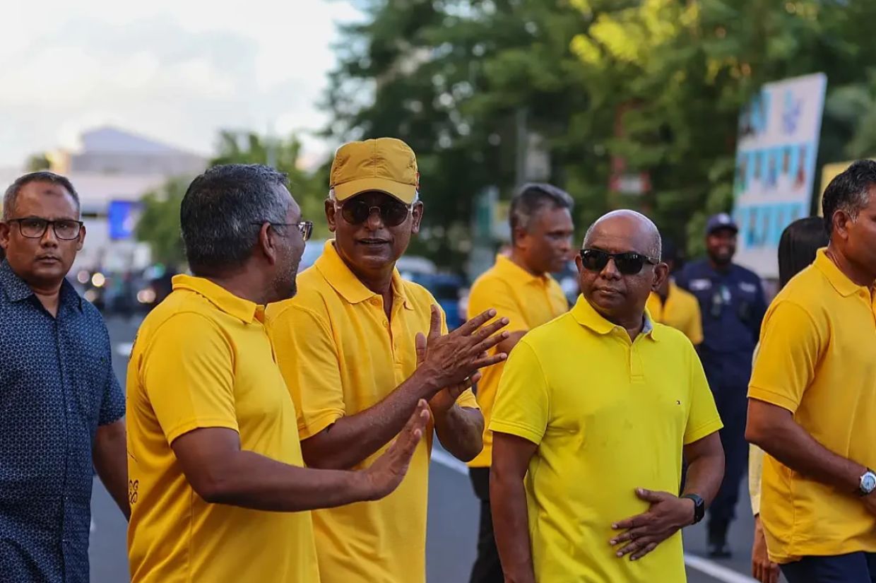 އެމްޑީޕީ ފަޅައިގެން ގޮސް ބައިބައިވެއްޖެ