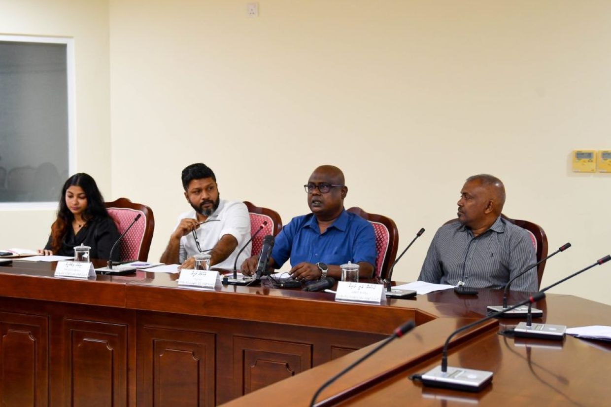 އިސްރާއީލްގެ އެންމެންގެ ޕާސްޕޯޓު މަނާކުރަން އެންއެޗްގޭމް ދެކޮޅު