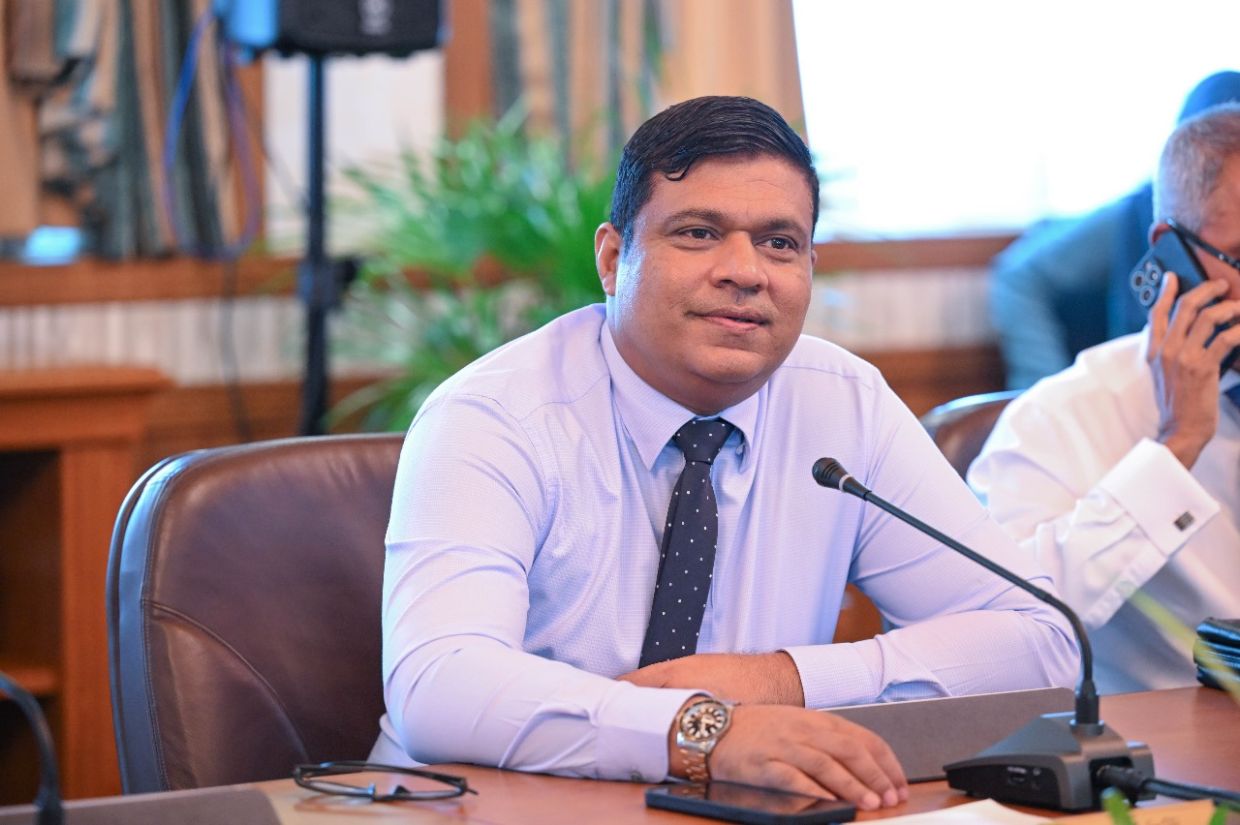 "އަންނައަހަރު ރާއްޖޭގައި ހެލިކަޕްޓަރު އޮޕަރޭޓް ކުރަން ފެށޭނެ"