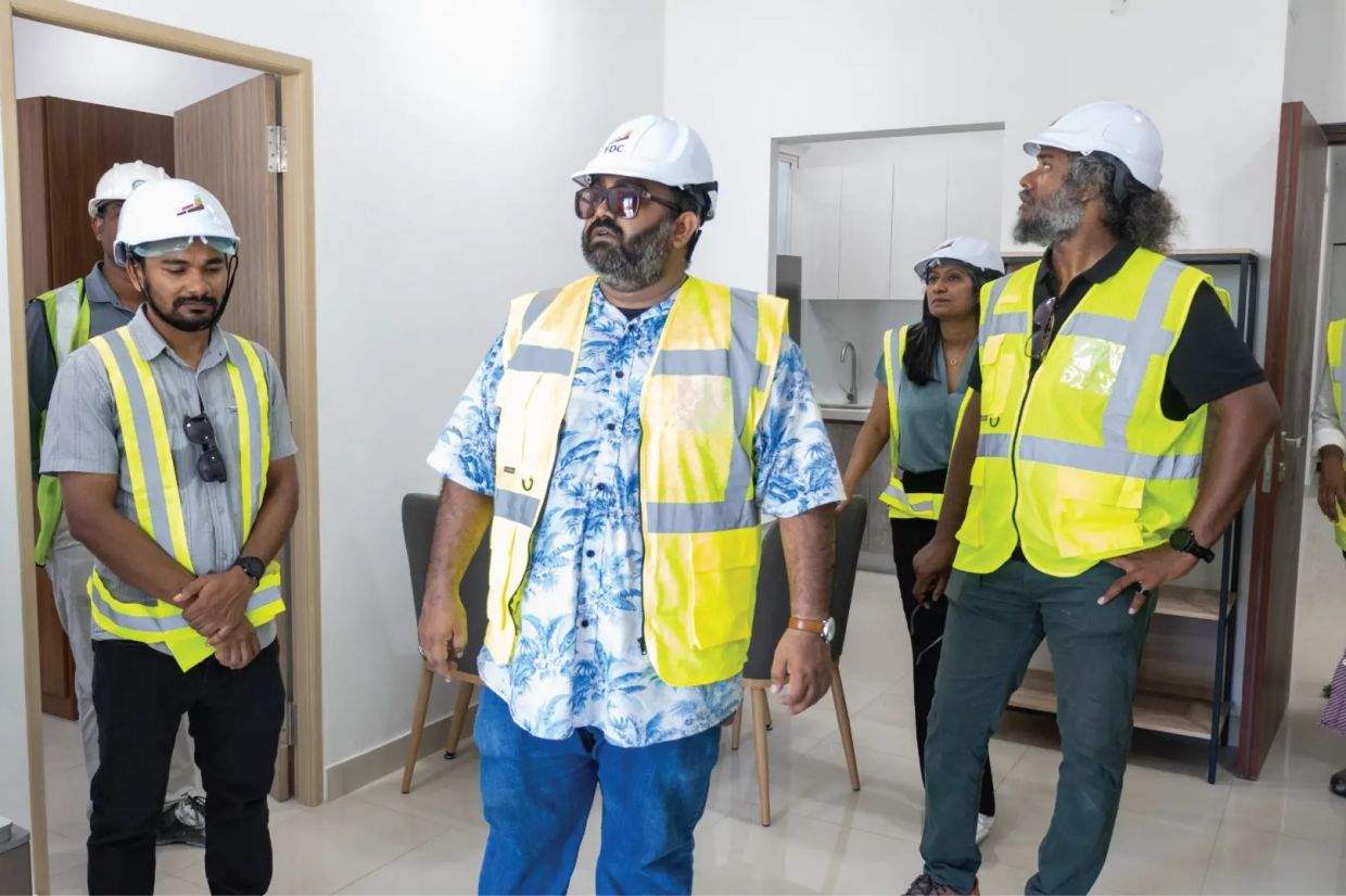 އަމާޒަކީ ޖުލައި އަށް ފްލެޓްތައް ނިންމުން: އެފްޑީސީ
