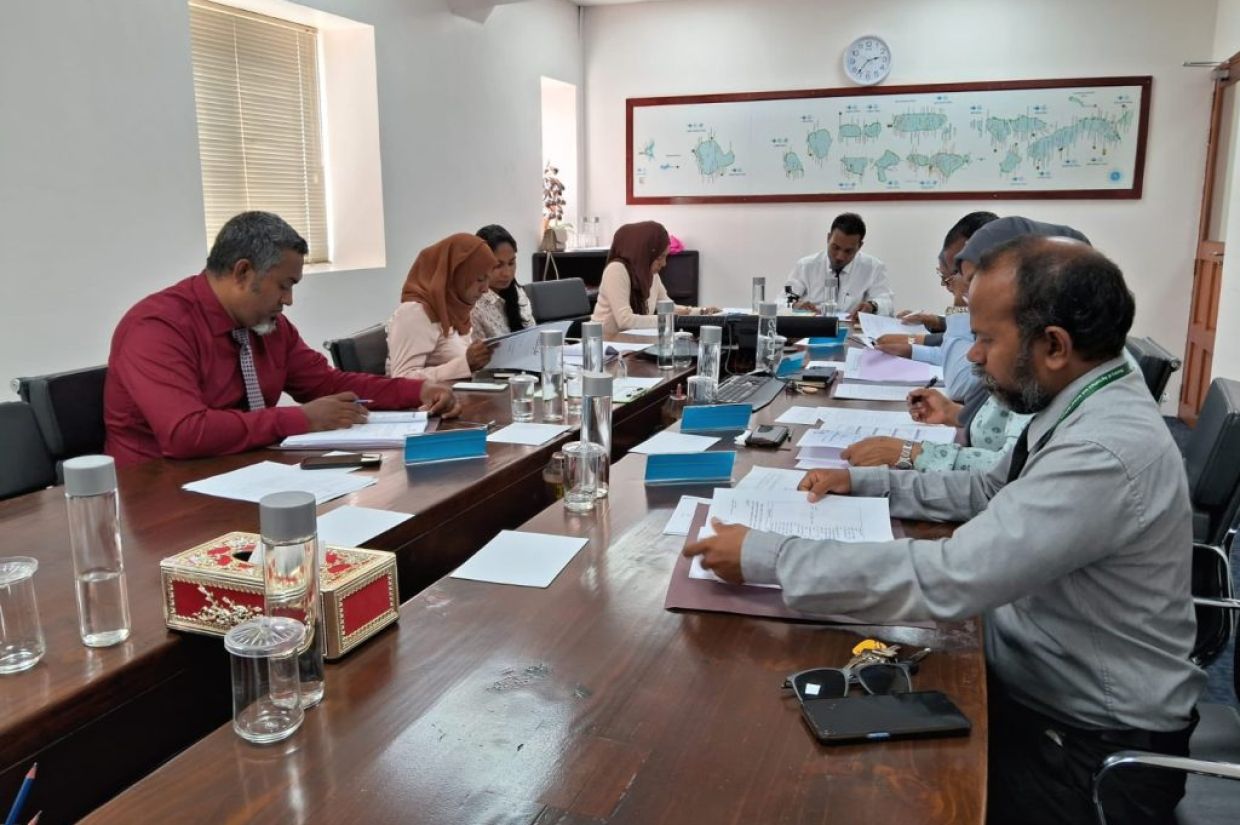 ފަޅުރަށް ހޯދަން އެދުނީ ހަތަރު ކައުންސިލަކުން