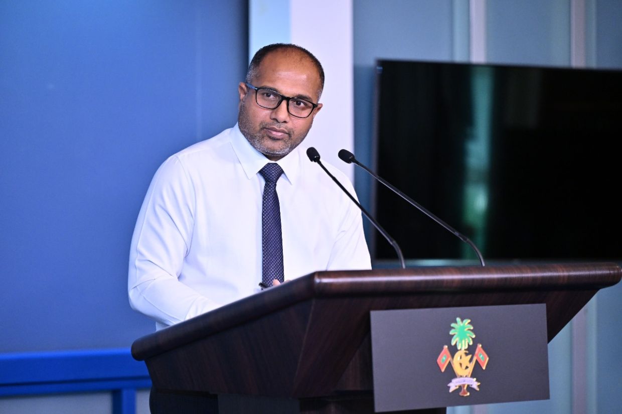 ޔުނީފޯމުގެ ޙުރުމަތް ނުކެނޑުމަށް އިލްތިމާސްނކުރައްވައިފި