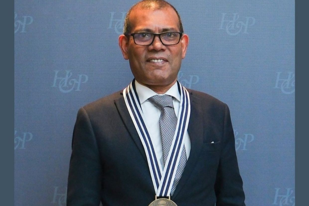 ކުރީގެ ރައީސް ނަޝީދަށް ގްލޯބަލް ސިޓިޒަން އެވޯޑް