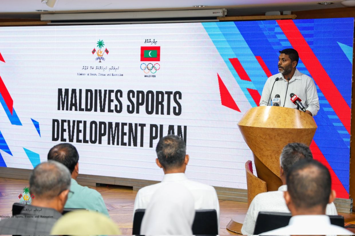 ރާއްޖޭގެ ކުޅިވަރަށް 20 އަހަރުގެ ޕްލޭނެއް