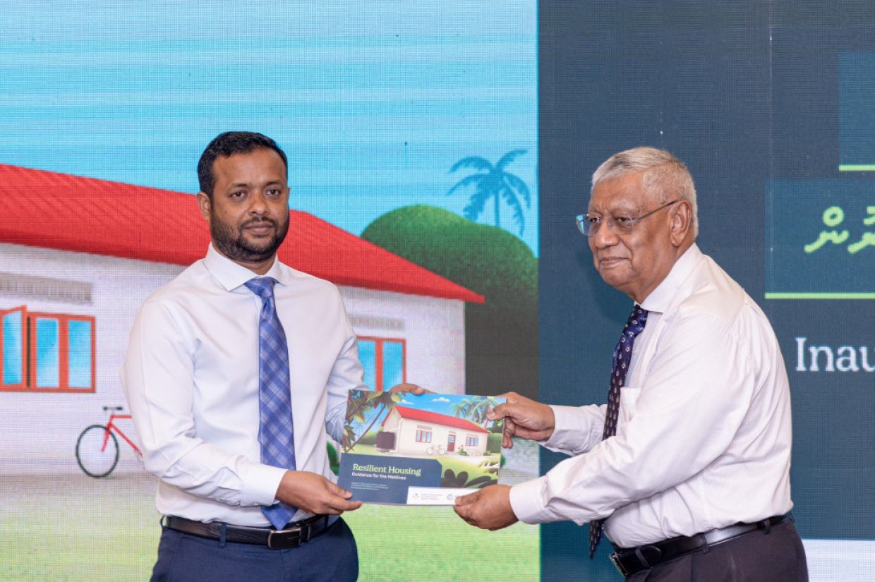 ވިލުންތެރި ގެދޮރު ބިނާކުރުމުގެ އިރުޝާދުގެ ފޮތް އިފްތިތާޙްކޮށްފި