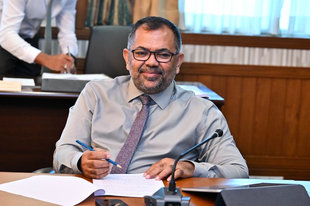 ފިނޭންސްގެ ރިޕޯޓްތައް މިހާރު ގަވާއިދުން ޝާޢިއުކުރޭ: ޒަމީރު
