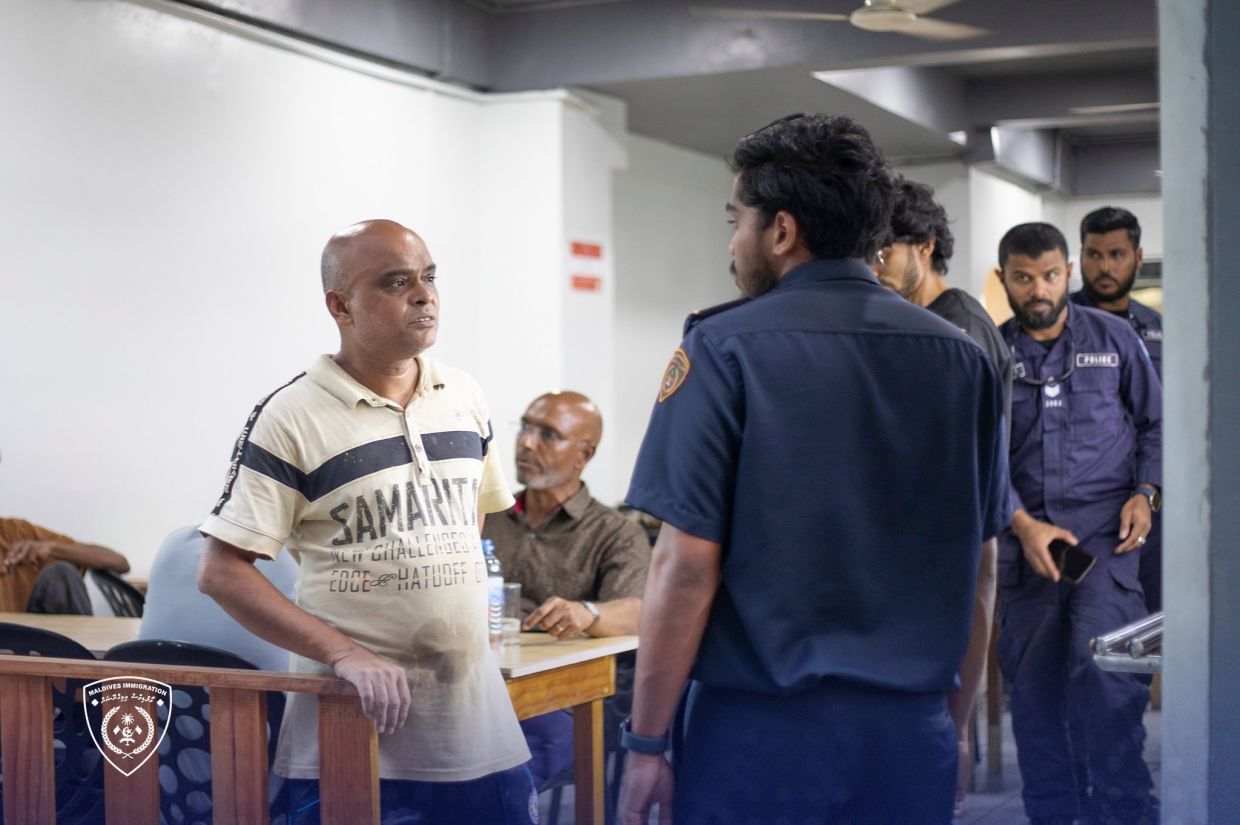 ޤަވާޢިދާ ޚިލާފަށް އުޅެމުންދިޔަ 7 ބިދޭސީން އަތުލައިގަނެފި