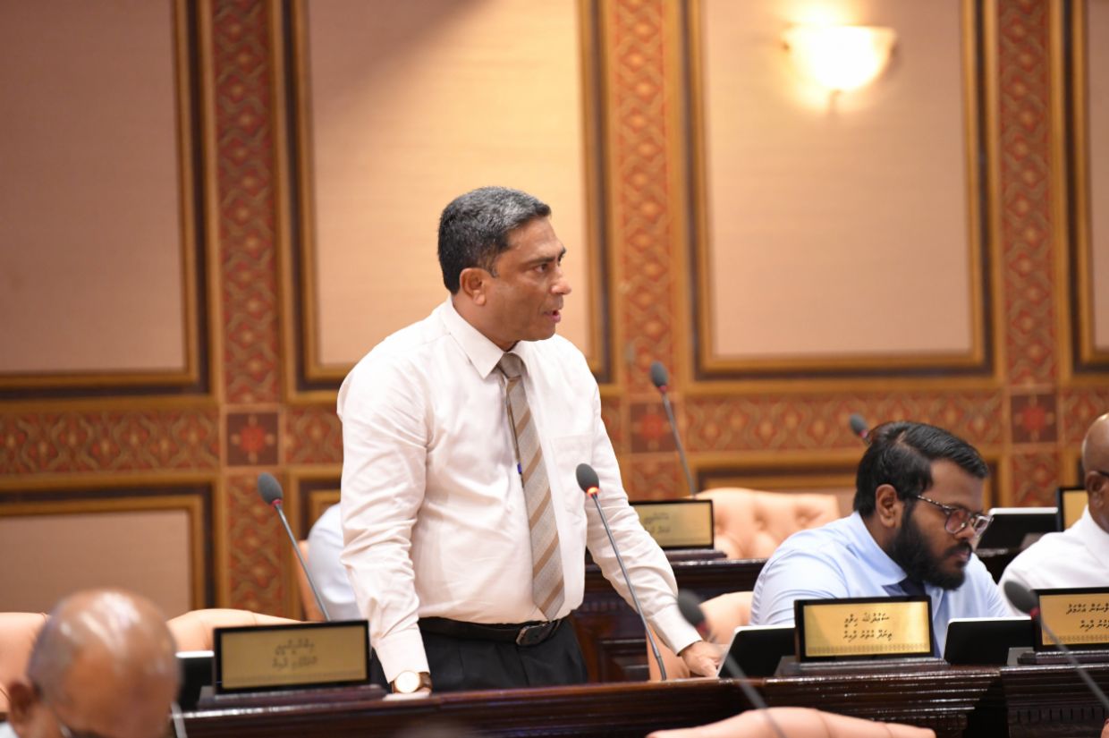 ތިނަދޫ ސިޓީއަކަށް ބަދަލުކުރި ގޮތް ބަލަން އެލްޖީއޭއަށް