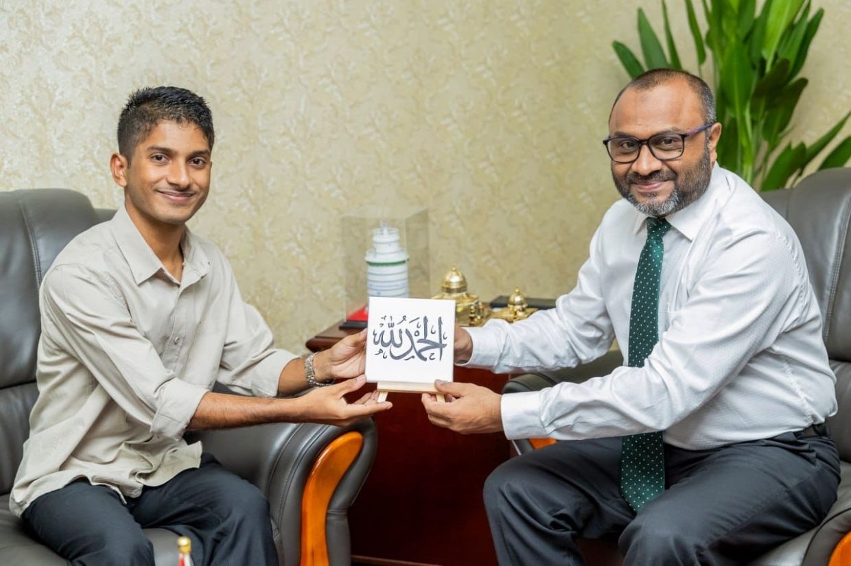 ނާއިޝްއާ މިނިސްޓަރ ޝަހީމް ބައްދަލުކުރައްވައިފި